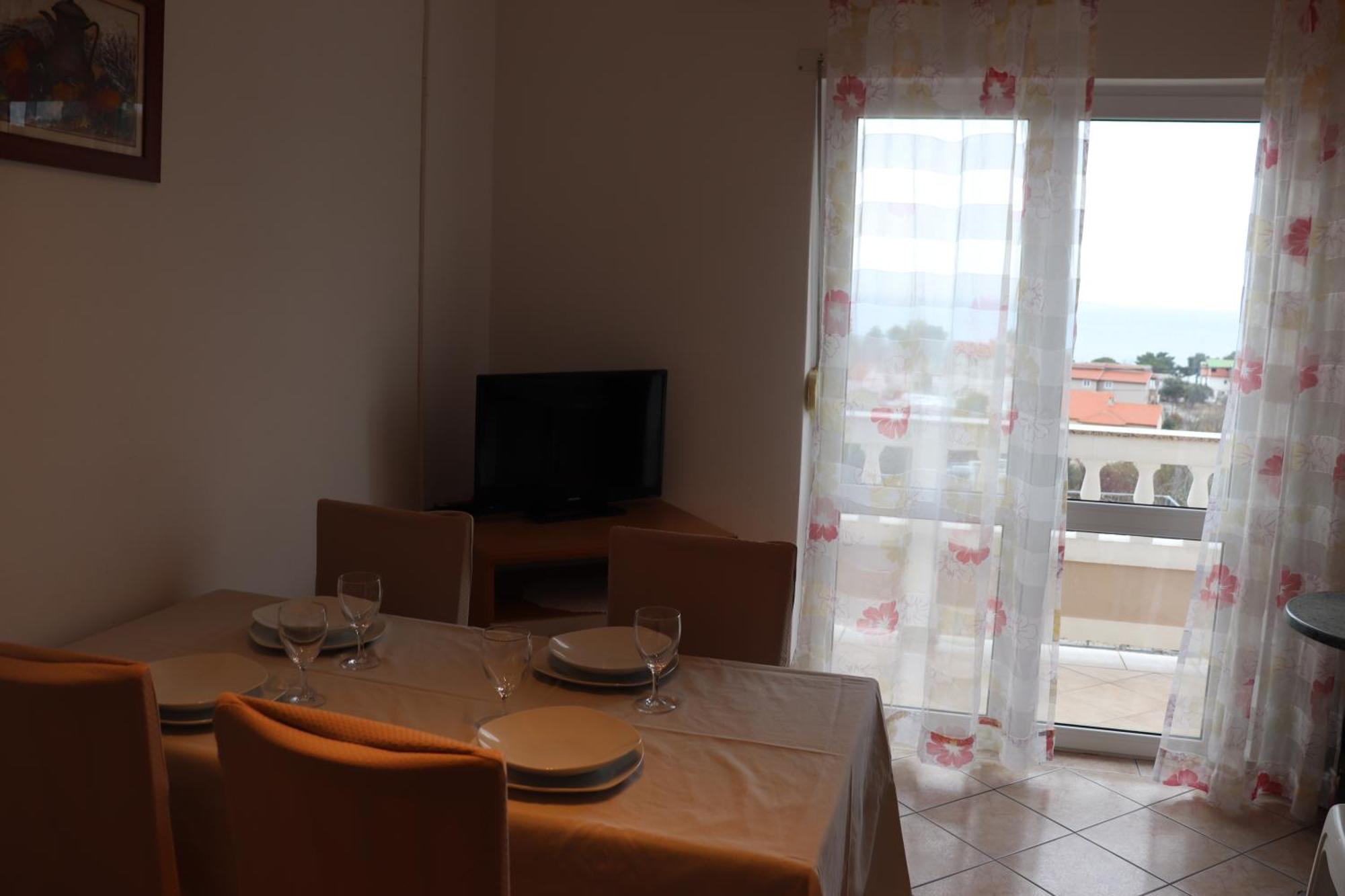 Apartments Vesna Banjol Chambre photo